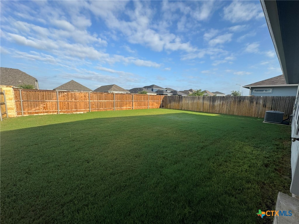 208 Ida Loop Property Photo 16