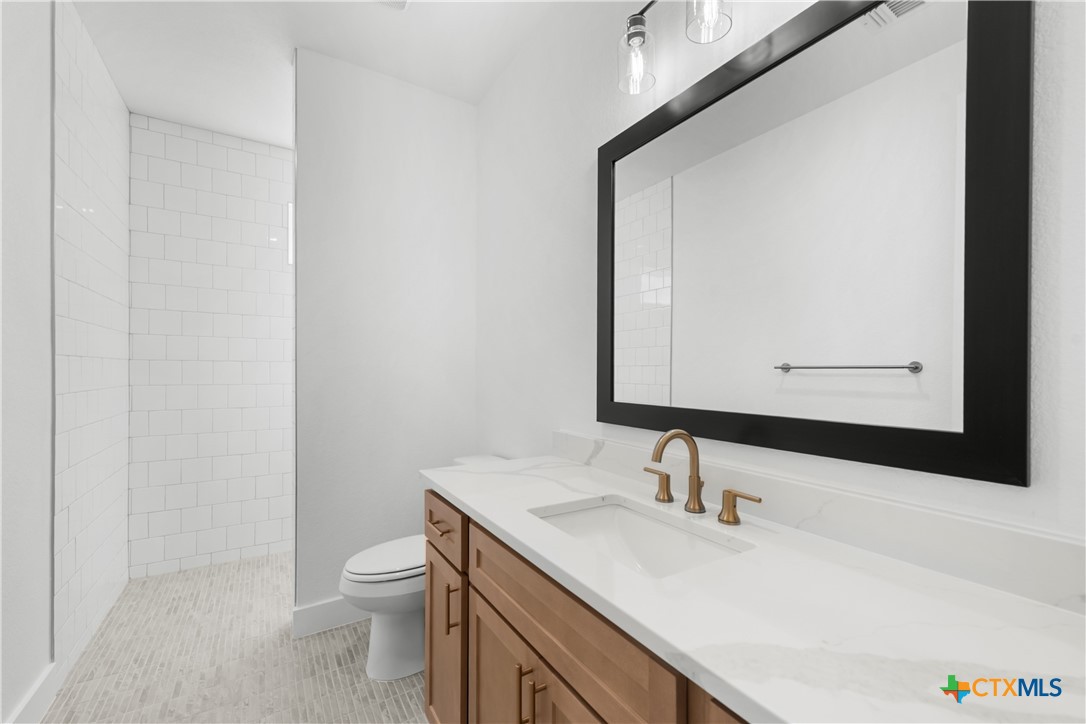 3070 Bella Vita Drive Property Photo 34