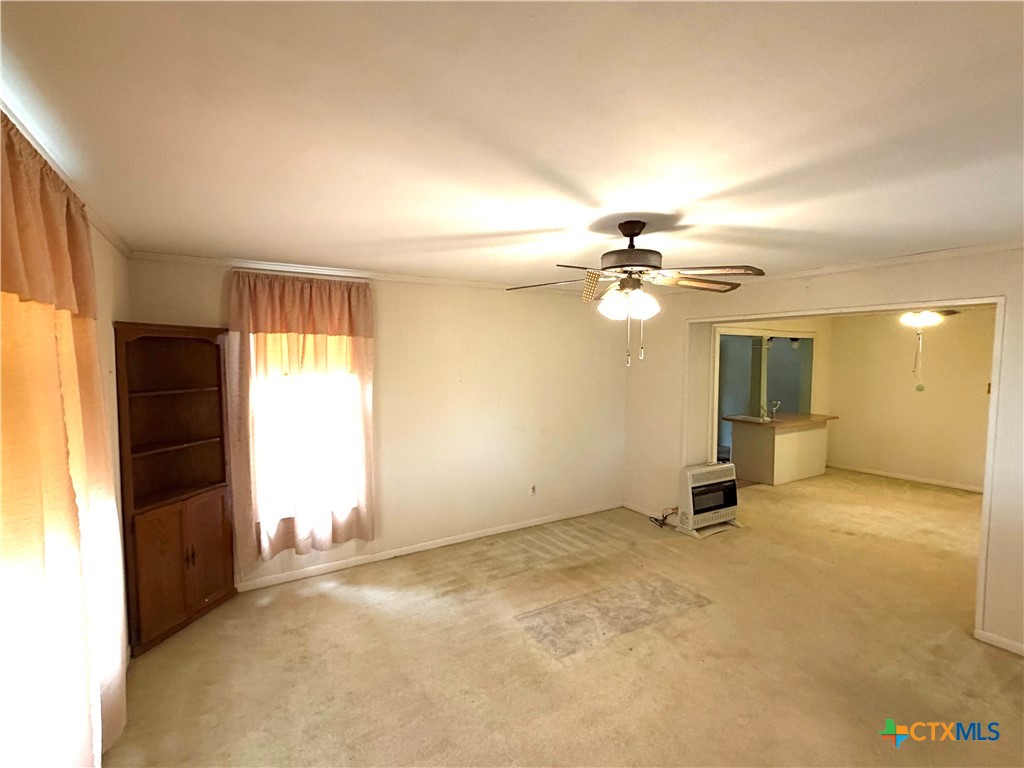 239 W High Street Property Photo 17