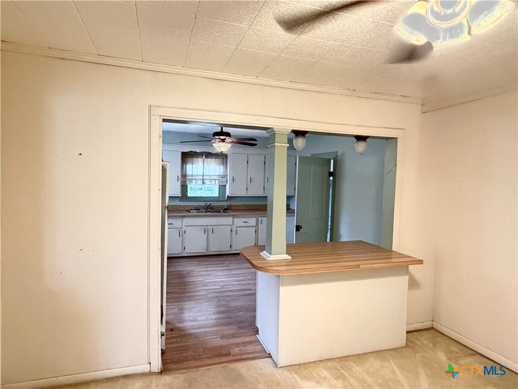 239 W High Street Property Photo 25