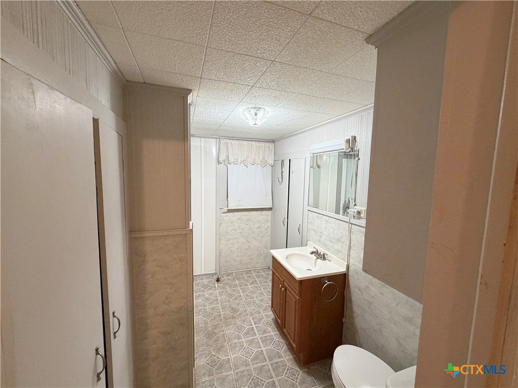 239 W High Street Property Photo 29