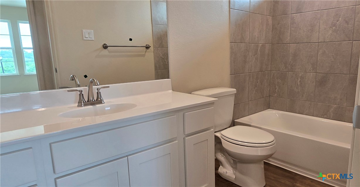 268 Monty Avenue Property Photo 20