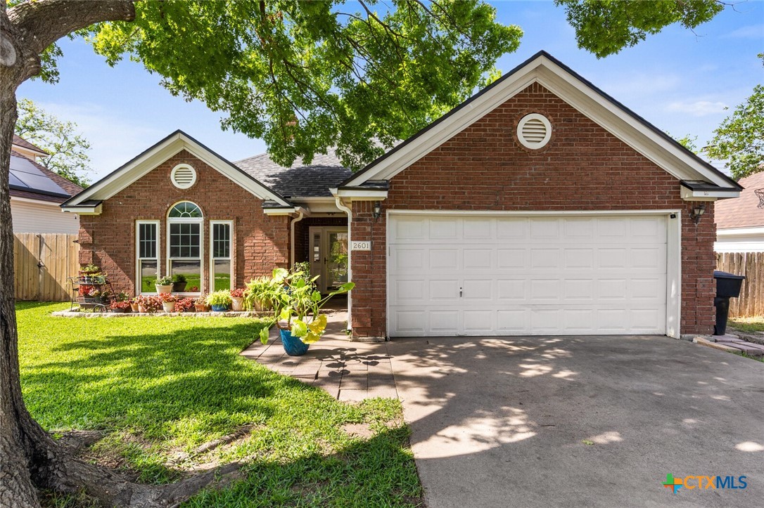 2601 Stratford Drive