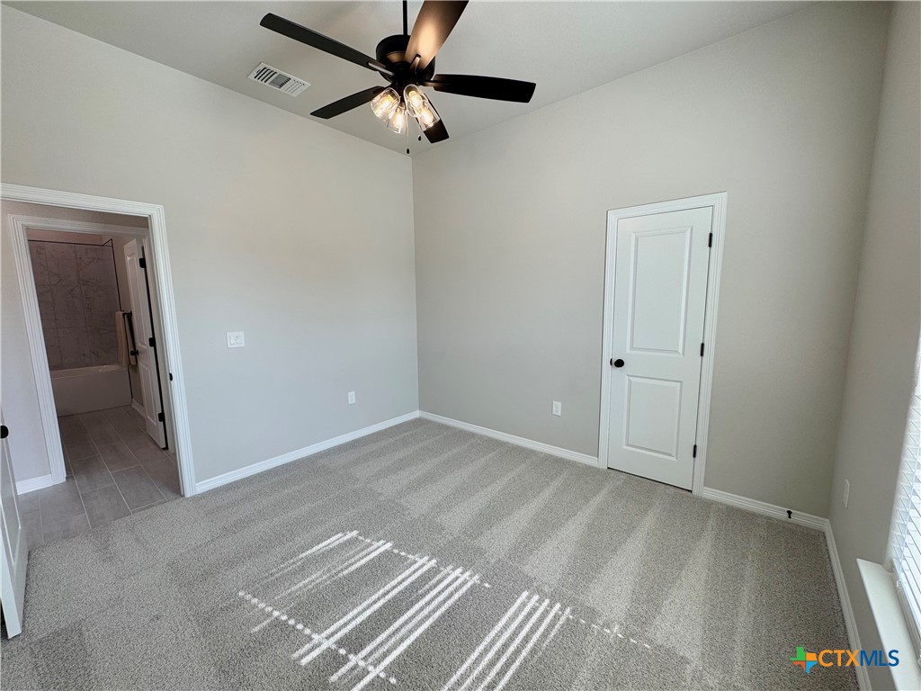 405 Magnolia Property Photo 13