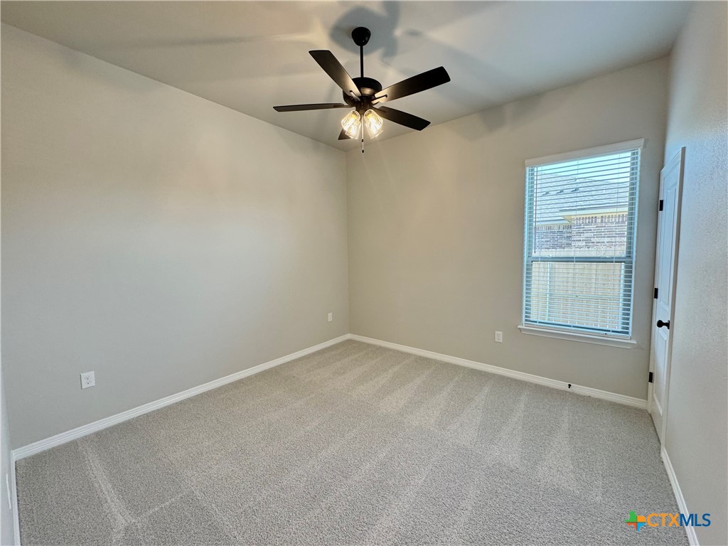 405 Magnolia Property Photo 16