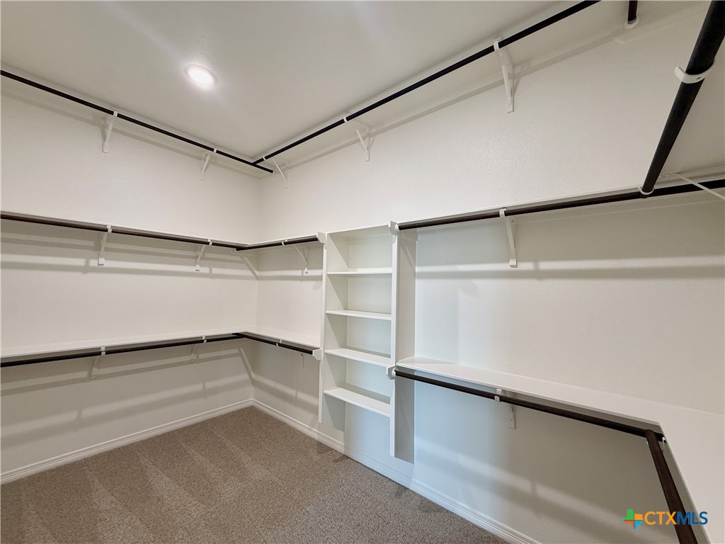 130 Lasso Loop Property Photo 29