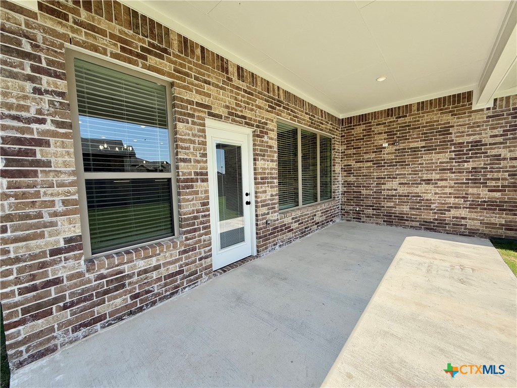 130 Lasso Loop Property Photo 30