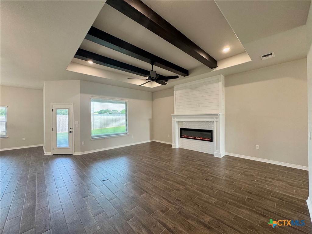 132 Lasso Loop Property Photo 3