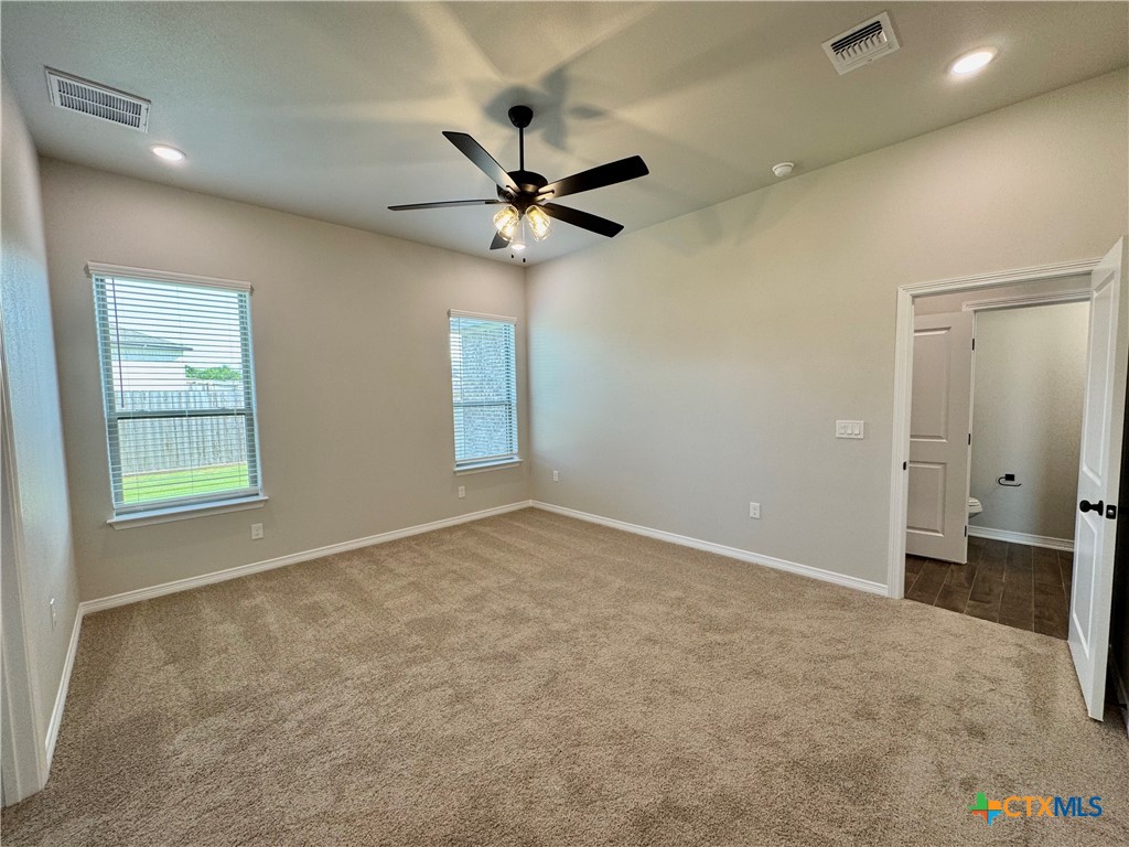 132 Lasso Loop Property Photo 15