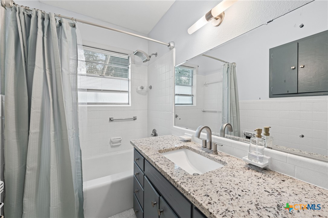1406 N Penelope Street Property Photo 22