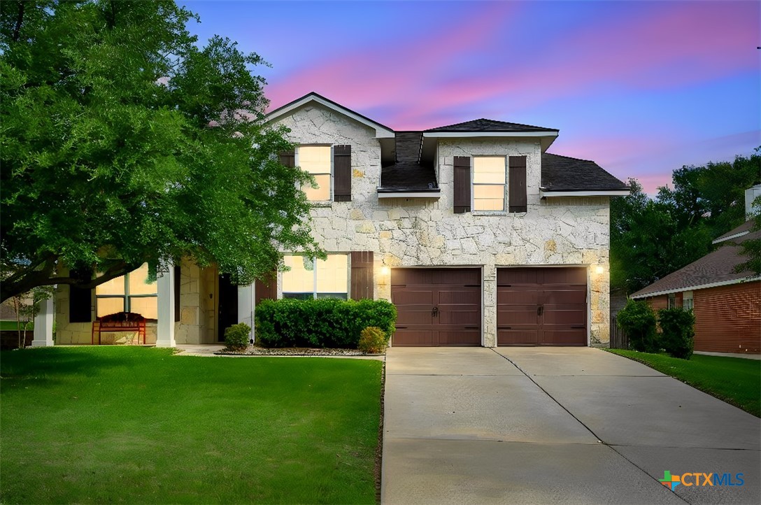 303 Crowfoot Drive Property Photo 1