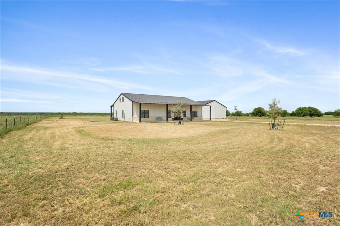 1490 Dos Hermanas Road Property Photo 3
