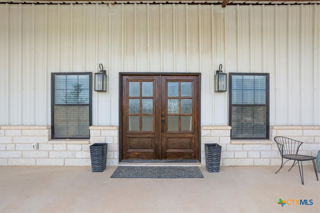 1490 Dos Hermanas Road Property Photo 7