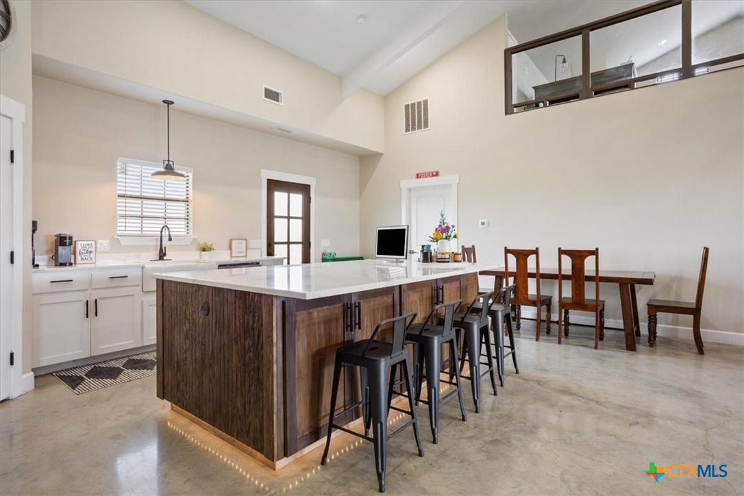 1490 Dos Hermanas Road Property Photo 13