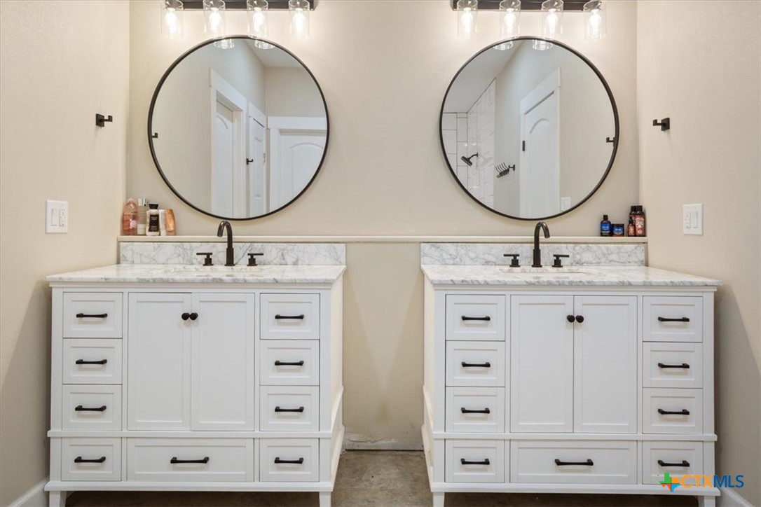1490 Dos Hermanas Road Property Photo 19