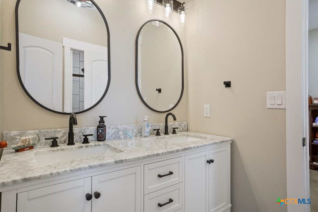 1490 Dos Hermanas Road Property Photo 26