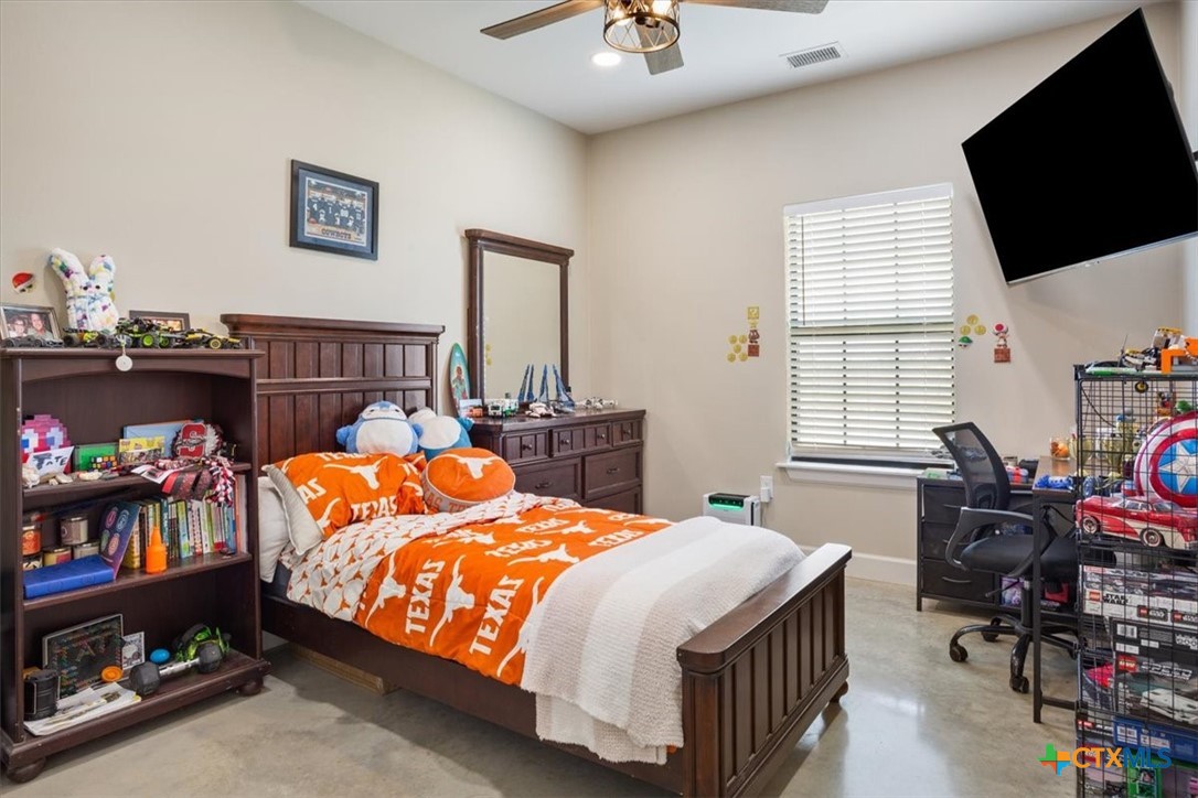 1490 Dos Hermanas Road Property Photo 27