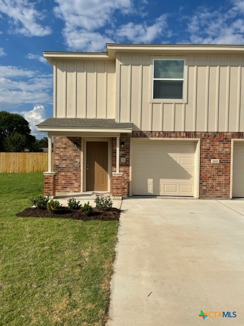 1701 Montell Street A Property Photo 1
