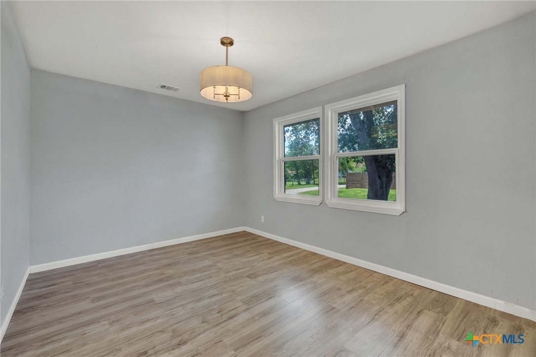 1006 Pecan Street Property Photo 14