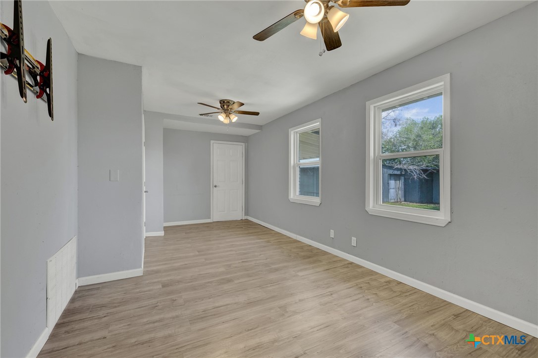 1006 Pecan Street Property Photo 17
