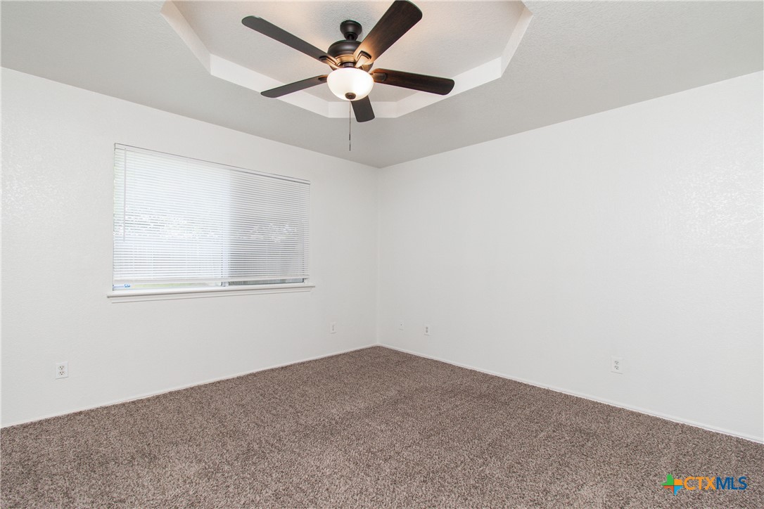 1213 Fox Creek Drive Property Photo 15