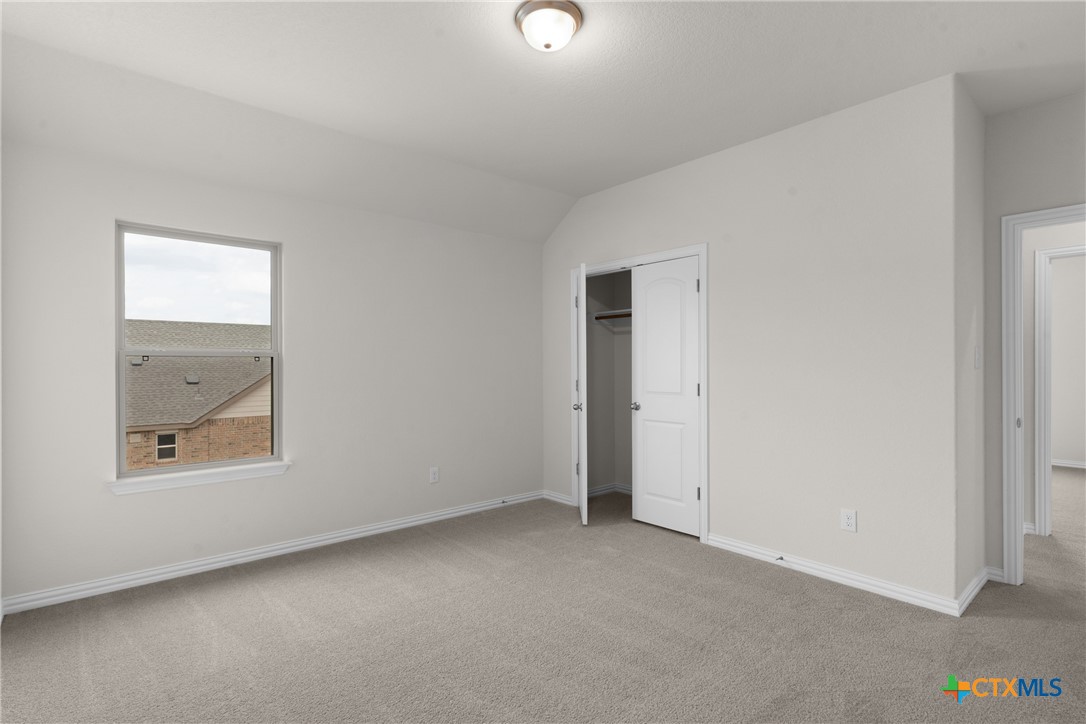 931 Creek Bed Drive Property Photo 17