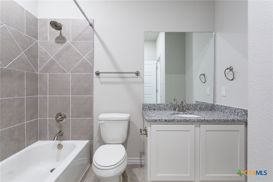 404 Trefger Street Property Photo 7
