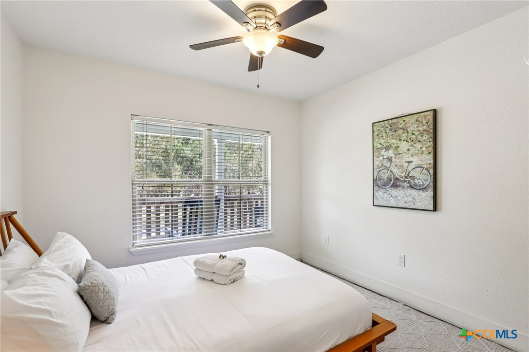 275 Stallion Springs Drive Property Photo 29