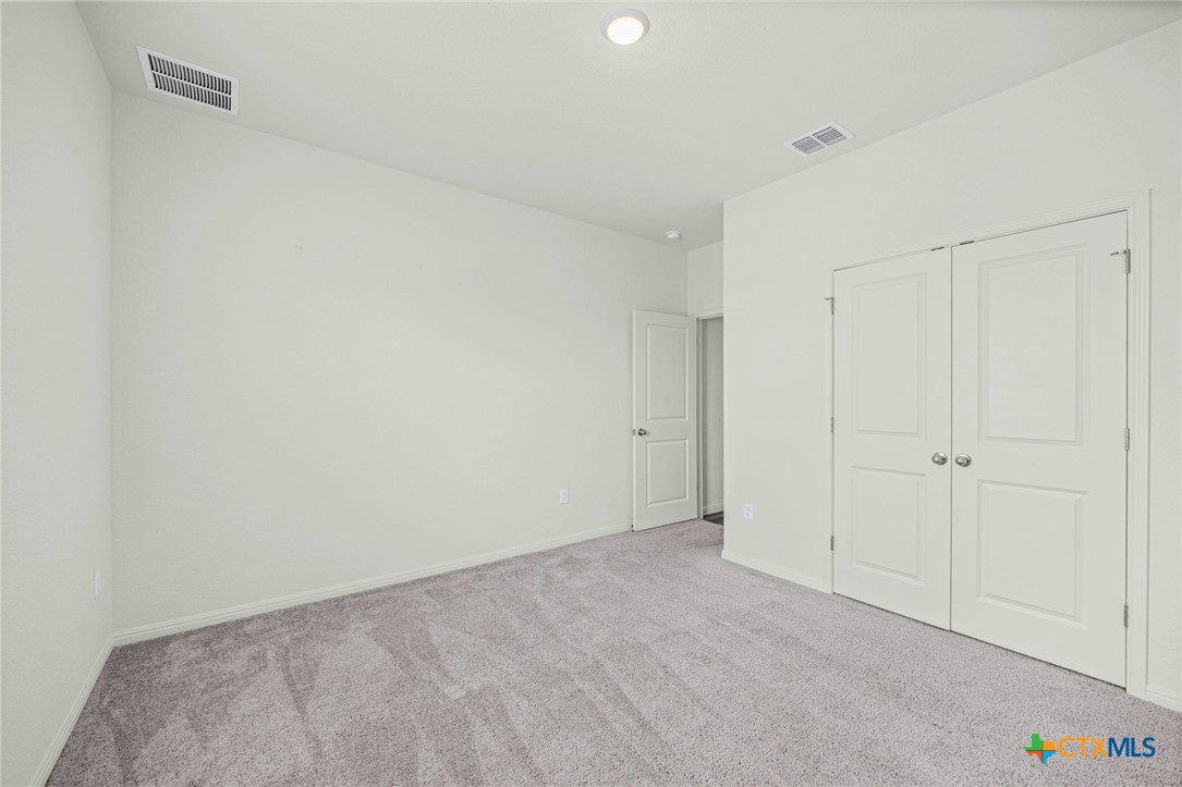 231 Enforcer Loop Property Photo 15