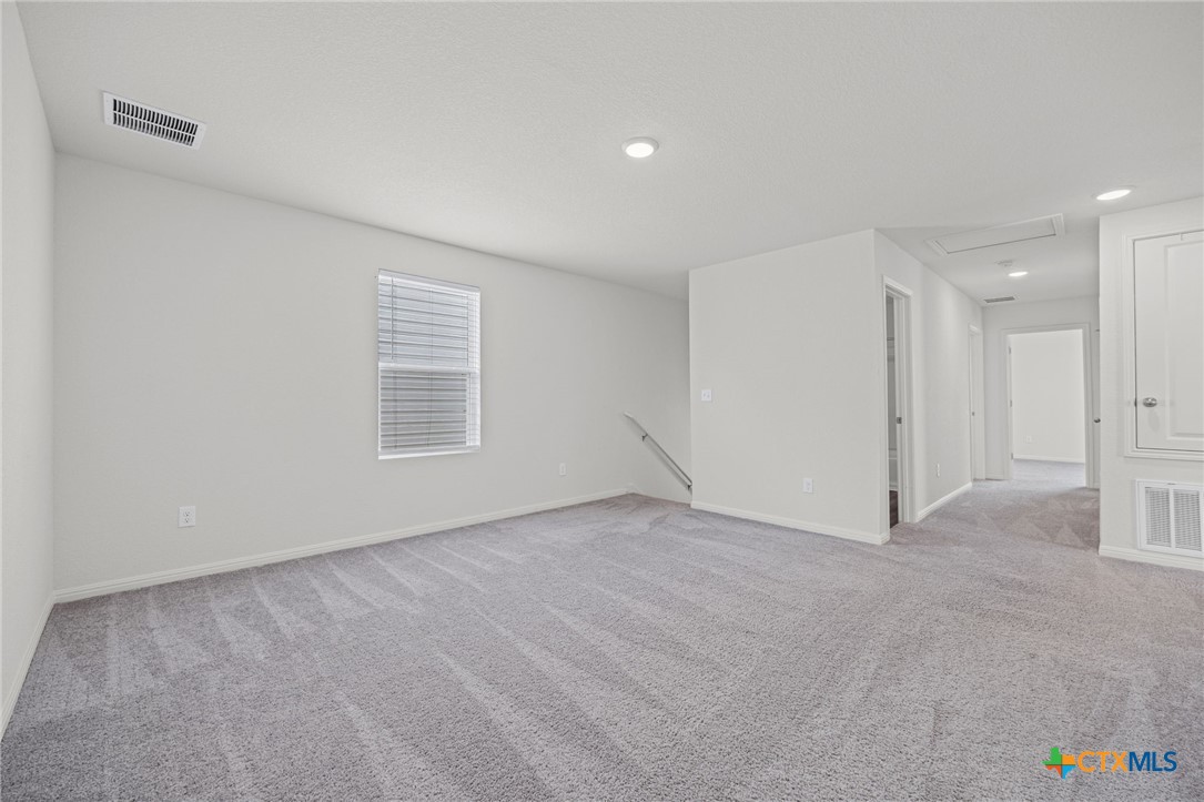 231 Enforcer Loop Property Photo 19