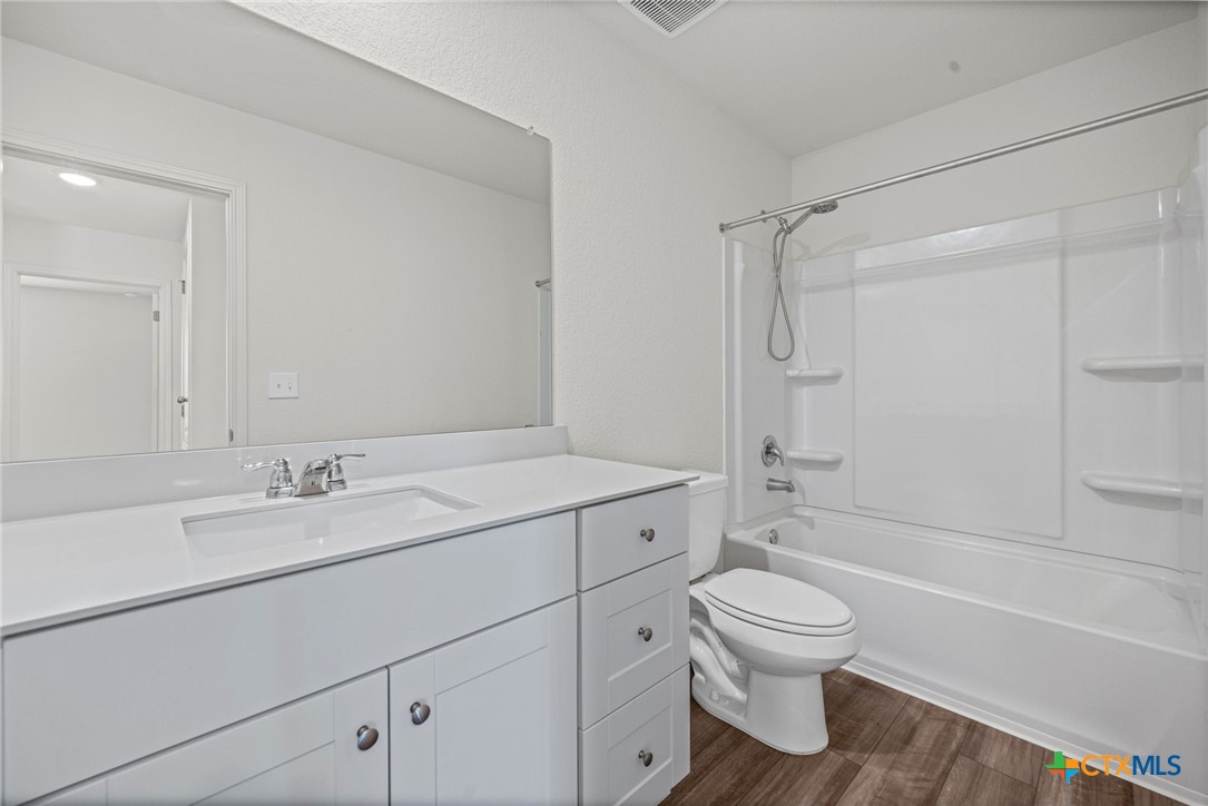 231 Enforcer Loop Property Photo 29