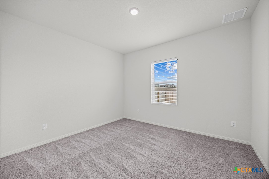 231 Enforcer Loop Property Photo 31