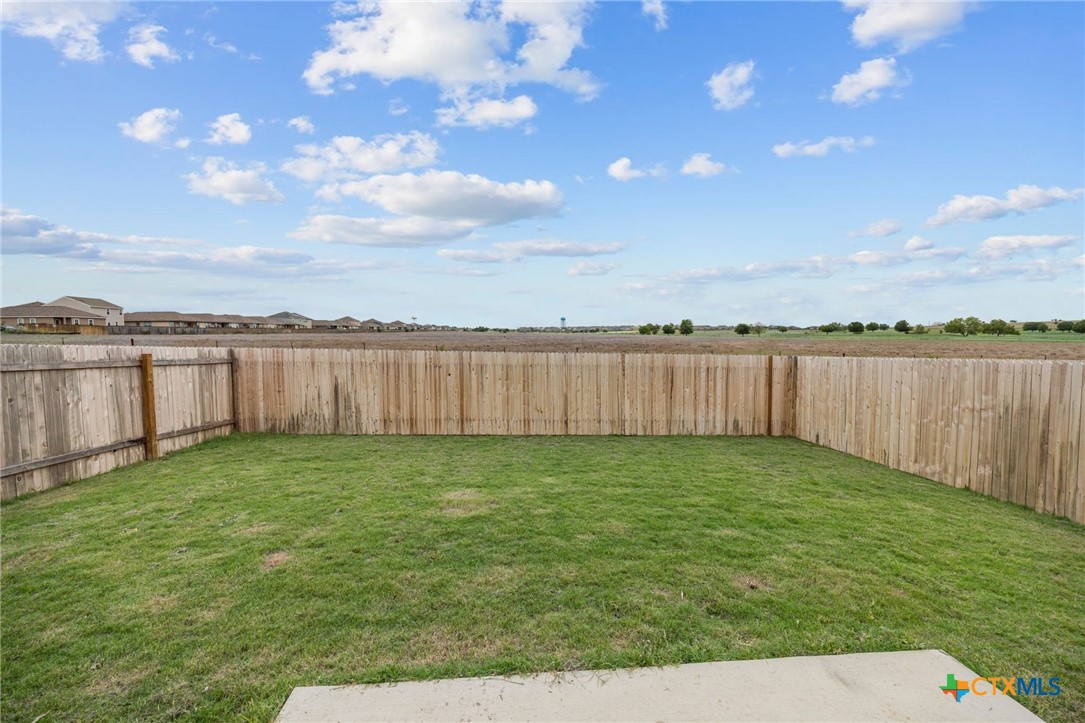 231 Enforcer Loop Property Photo 39
