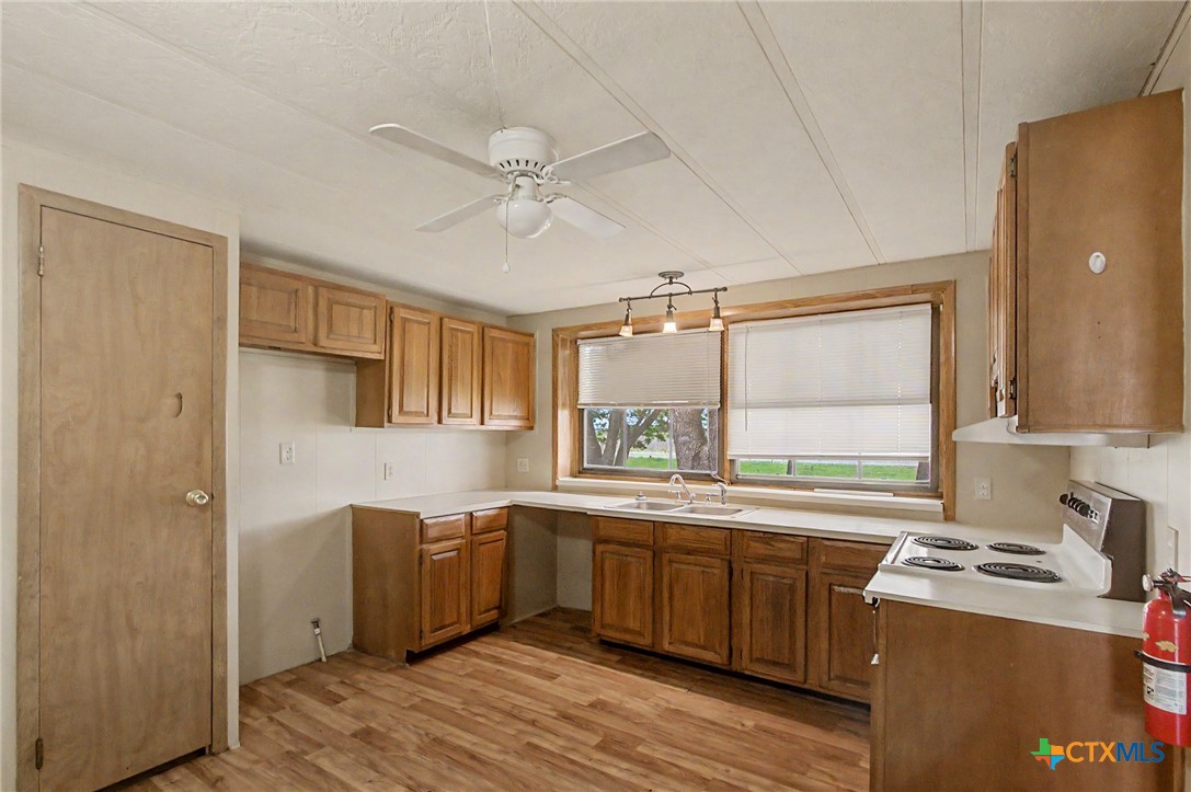 21 Berkshire Drive Property Photo 9