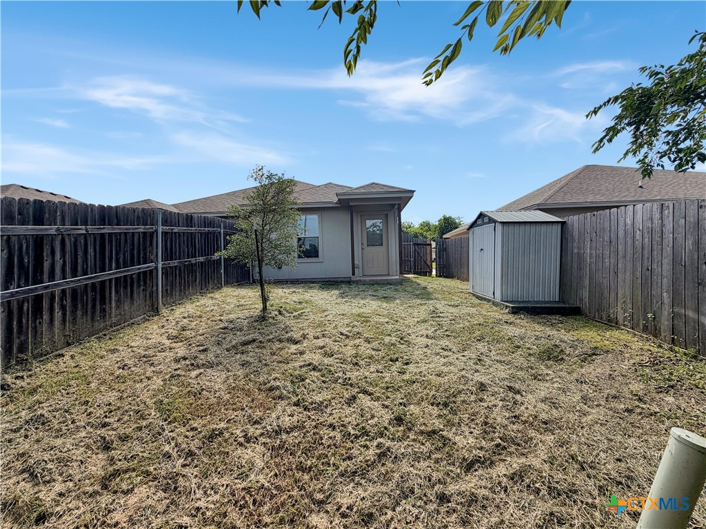 1248 Honor Lane Property Photo 5