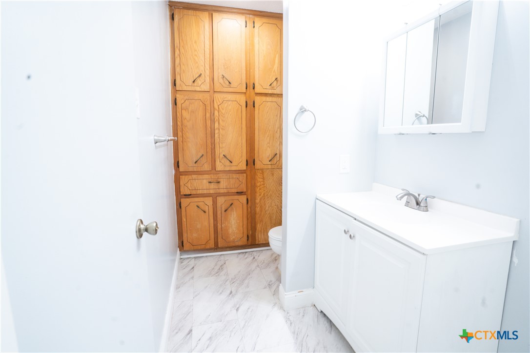 1207 Wales Drive A Property Photo 18