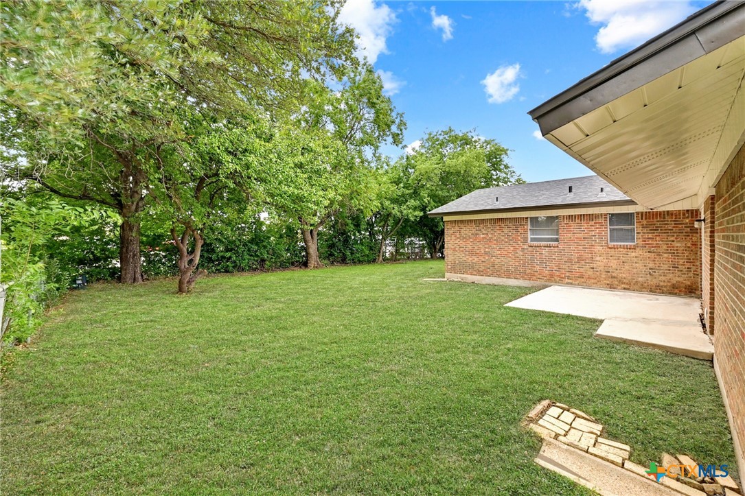 1400 Hammond Drive Property Photo 28