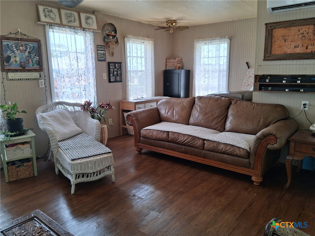 205 Polk Street Property Photo 33