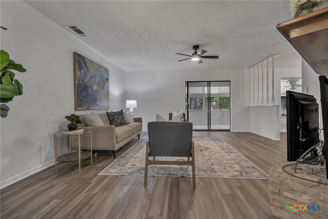 1610 Karen Cove Property Photo 8