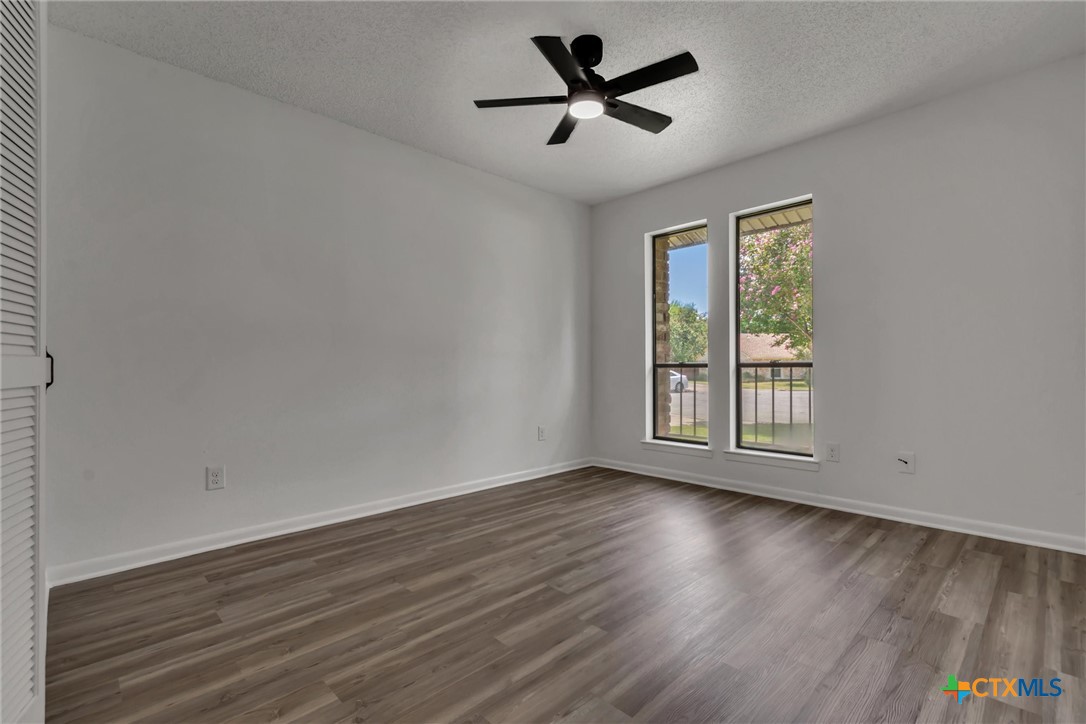 1610 Karen Cove Property Photo 29