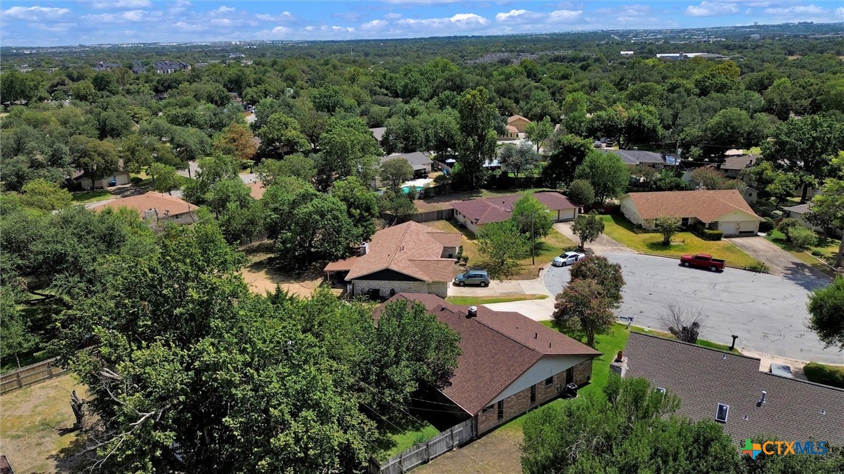 1610 Karen Cove Property Photo 34