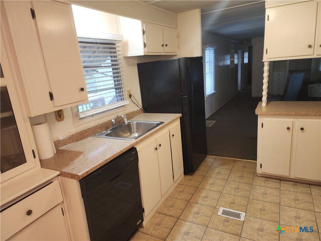 111 Valley View Property Photo 14