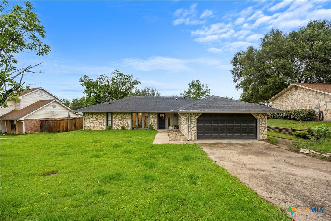 3702 Valley View Drive