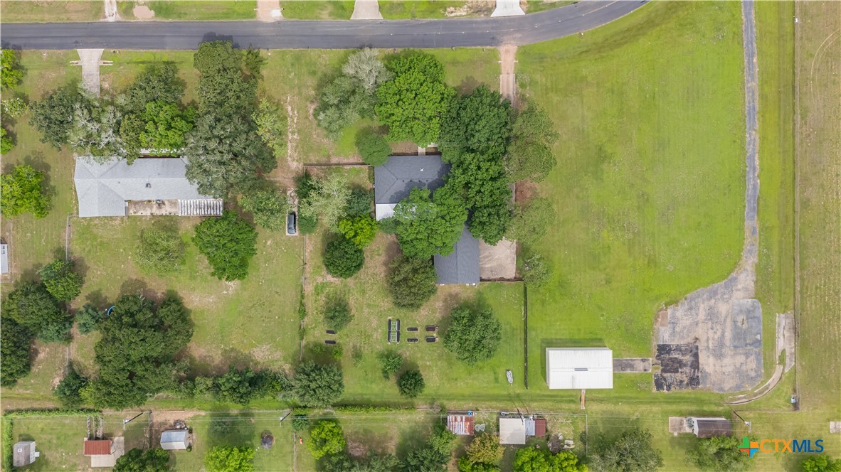 602 Bingham Road Property Photo 7