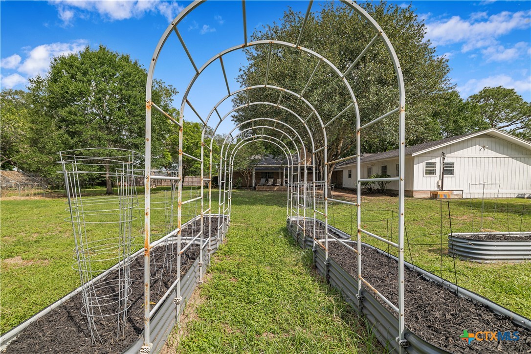 602 Bingham Road Property Photo 16