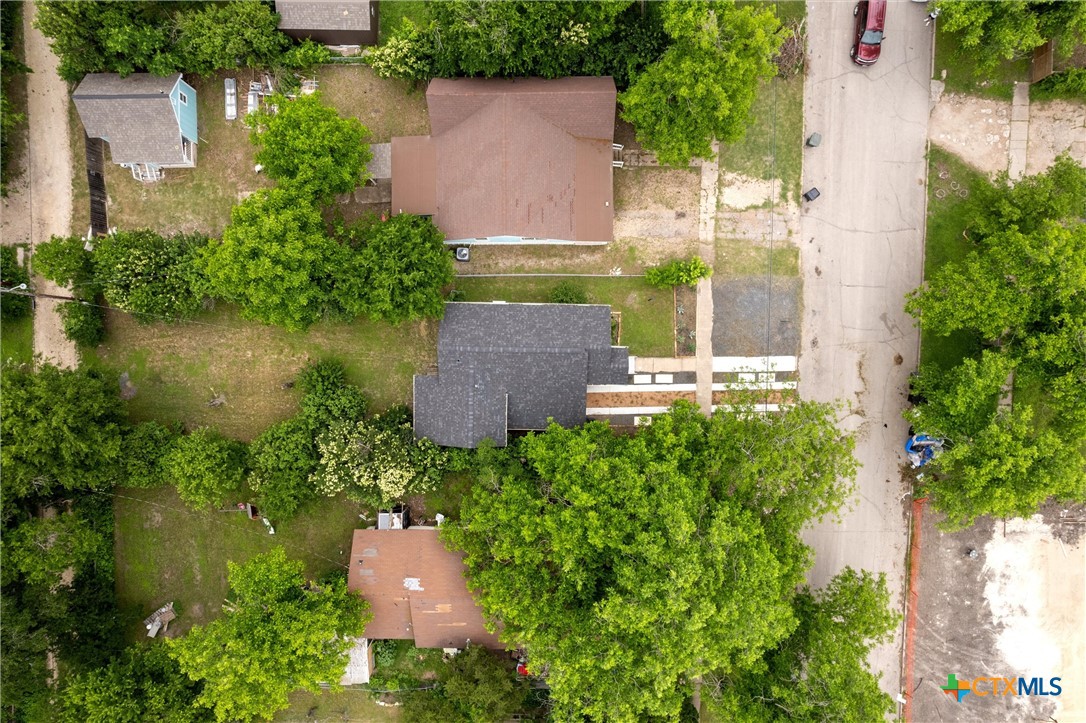716 E Avenue A Property Photo 26