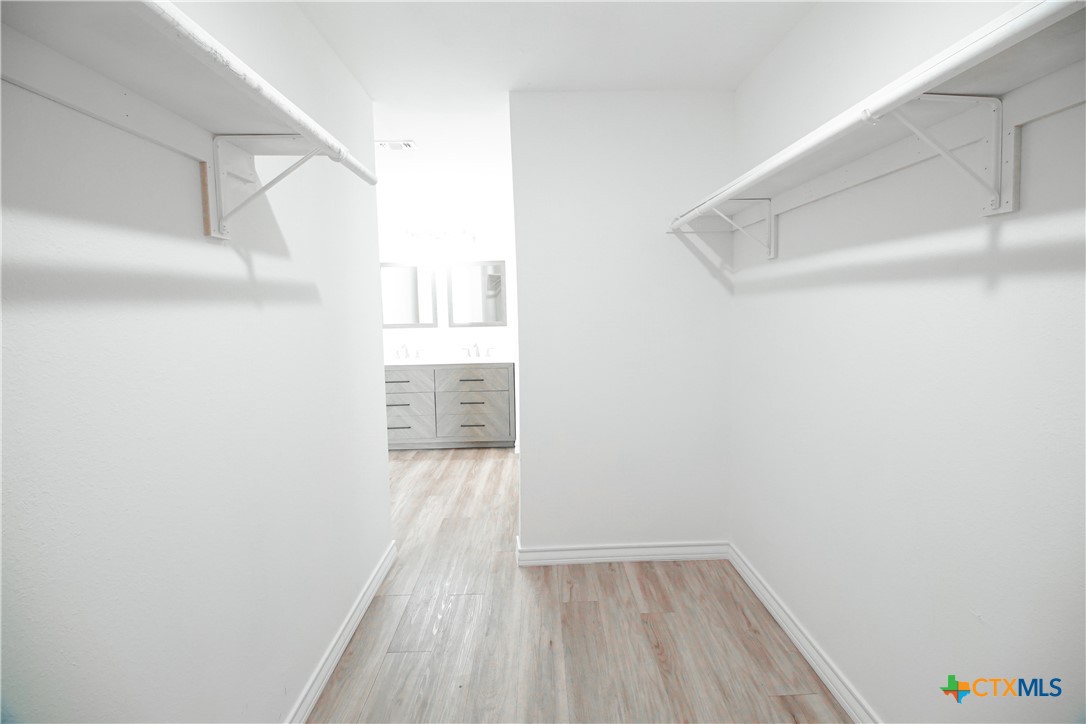 1601 Cloud Street Property Photo 16