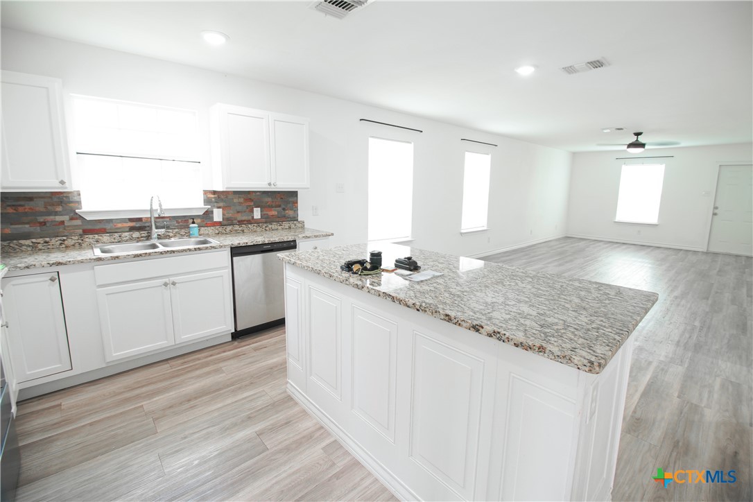 1601 Cloud Street Property Photo 20