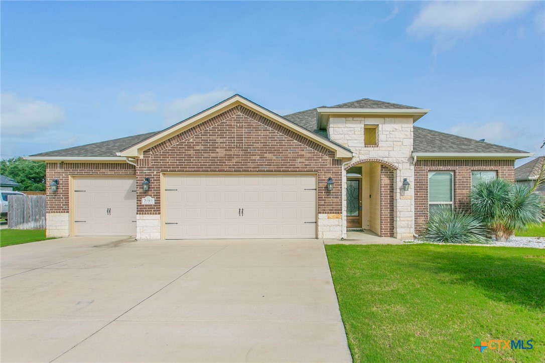 7010 Crystal Valley Drive Property Photo 1