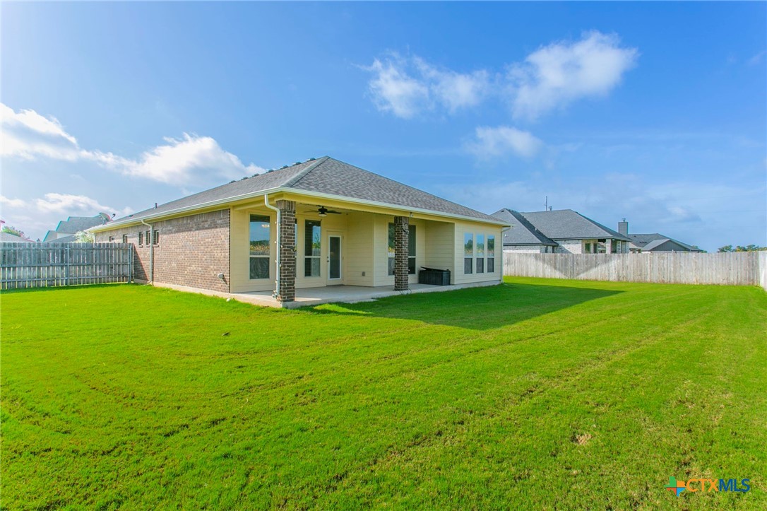7010 Crystal Valley Drive Property Photo 22